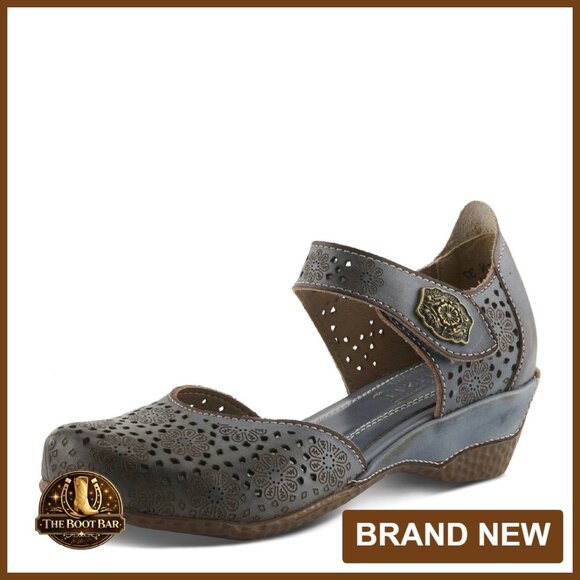 Leather Wedge Sandals with Floral Buckle Size 5-9